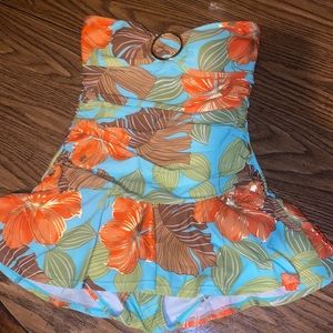 Bathing suit size 10